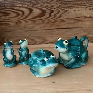 Vintage Frog Sugar, Creamer, Salt & Pepper by Fairyland China- Made in Japan
